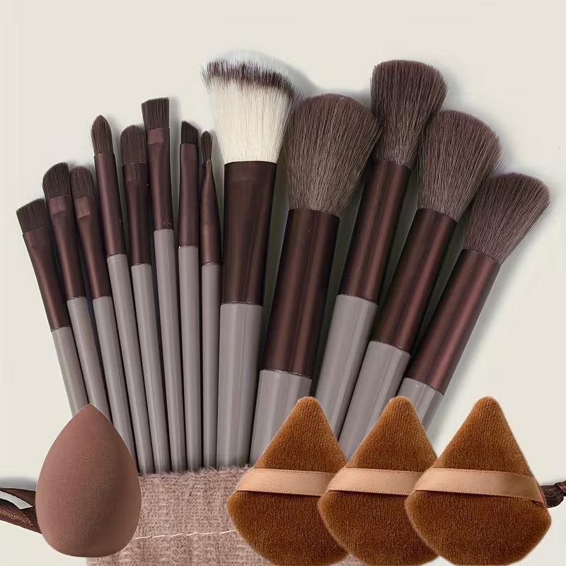 17-Piece Makeup Brush Set – Face & Eye Brushes with Blending Sponges